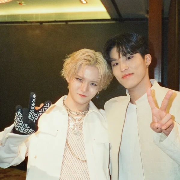 TREASURE 팬심 가득한 인기 사진