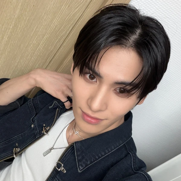 Top Photo Full of Taeyang (SF9) Love