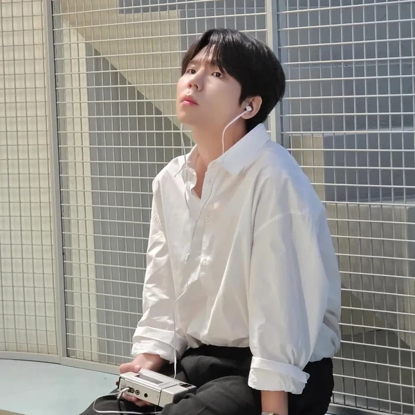 오늘 가장 사랑받은 정승환의 모습