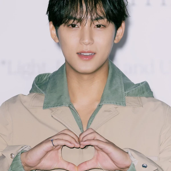 Top Photo Full of Mingyu (SEVENTEEN) Love