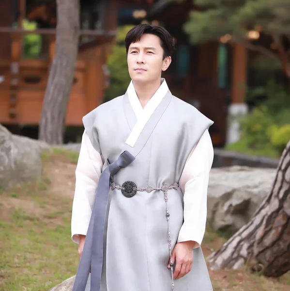 Fans' Pick: Best Moment of Kim Dongwan (SHINHWA)