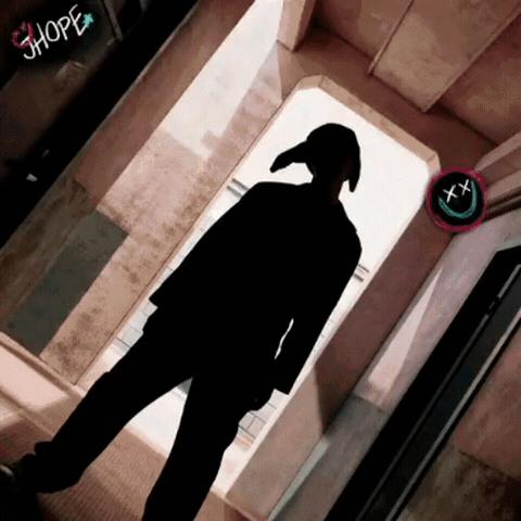 Penampilan j-hope (BTS) yang Paling Dicintai Hari Ini