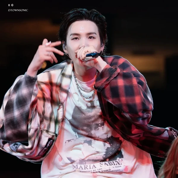 Momen Terbaik SUGA (BTS) Pilihan Penggemar