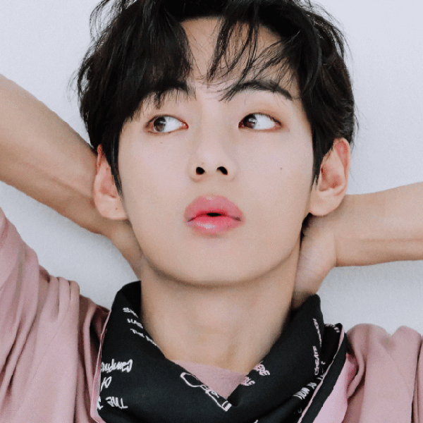 Penampilan V (BTS) yang Paling Dicintai Hari Ini