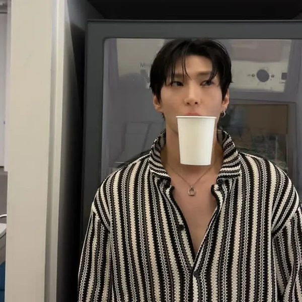 Shining profile picture of VIXX on today's Choeaedol