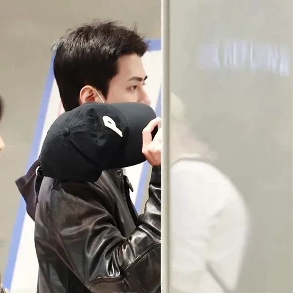 세훈 (EXO) 팬심 가득한 인기 사진