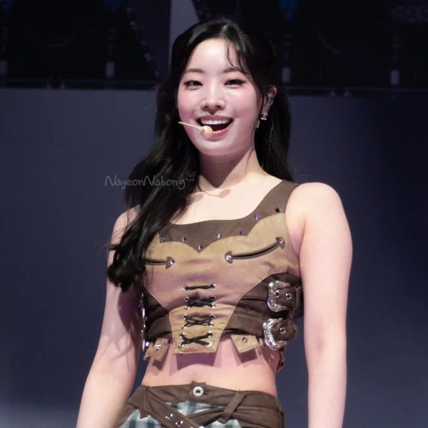 Momen Terbaik TWICE Pilihan Penggemar