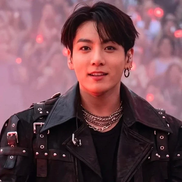 Penampilan Jungkook (BTS) yang Paling Dicintai Hari Ini
