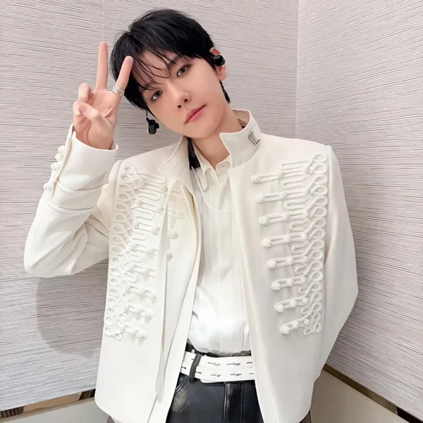Foto Populer Penuh Cinta untuk Baekhyun (EXO)