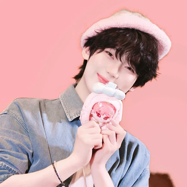 ENHYPEN 팬심 가득한 인기 사진