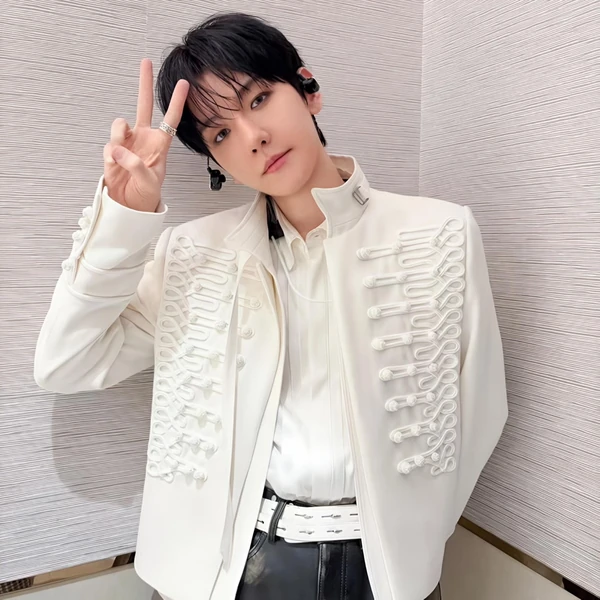充滿粉絲愛意的伯賢 (EXO)人氣照片