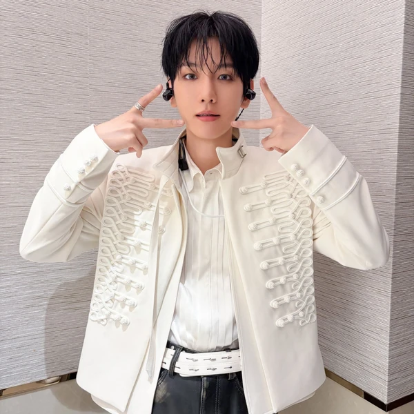 今日最受喜愛的伯賢 (EXO)