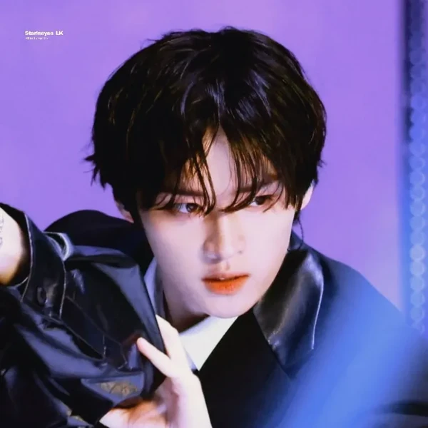 Top Photo Full of Lee Know (Stray Kids) Love
