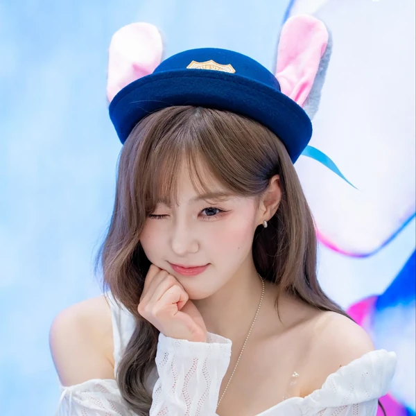 Today's Most Loved Kim Chaehyun (Kep1er)