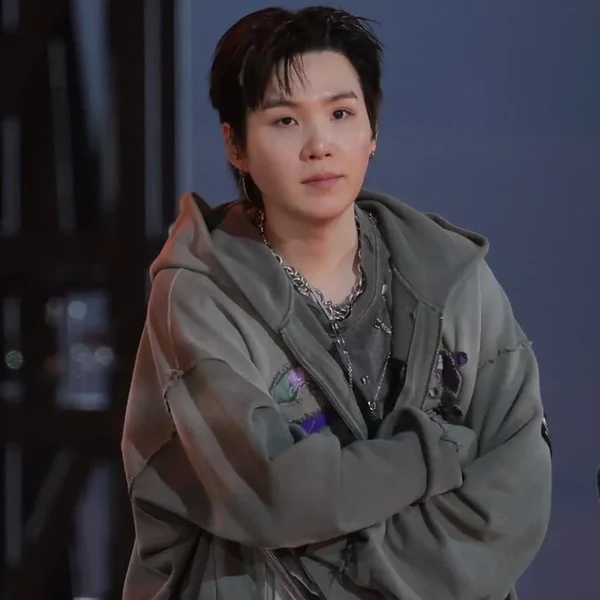 Momen Terbaik SUGA (BTS) Pilihan Penggemar