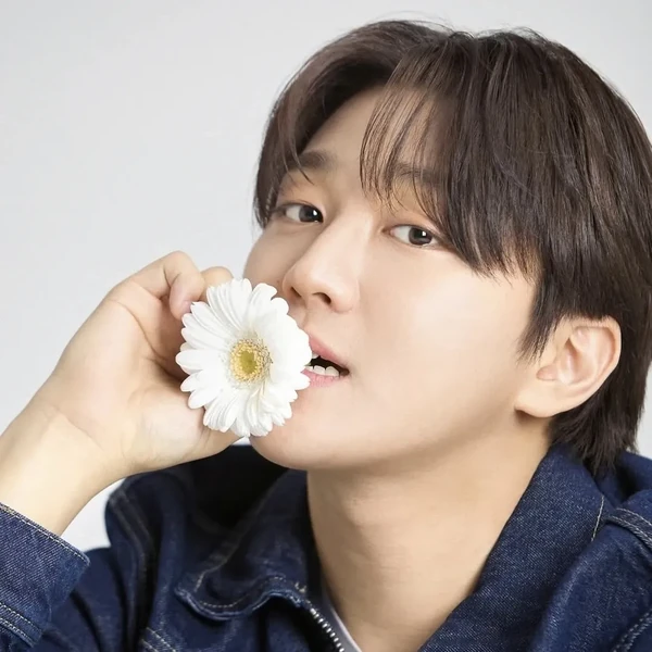 Today's Most Loved Hong Joochan (GoldenChild)