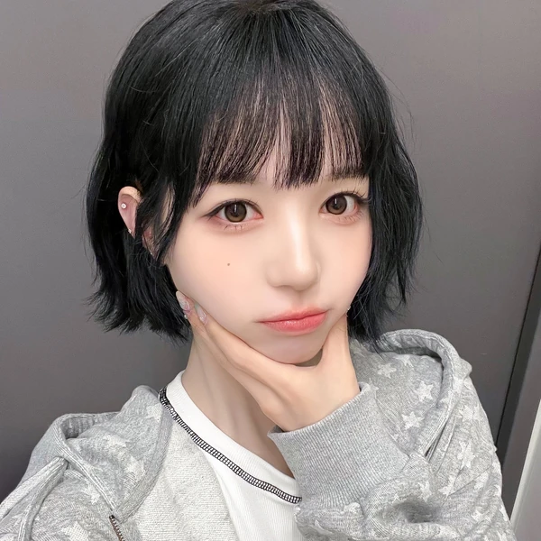 Popular profile image of Kim Chaewon (tripleS) selected by votes