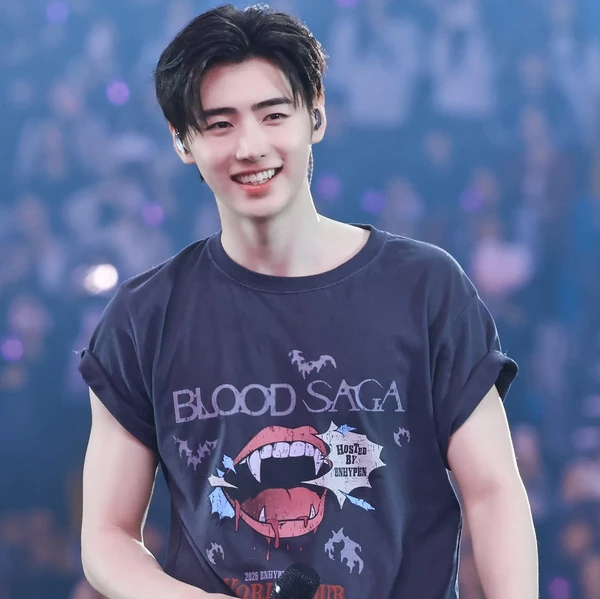 Popular profile picture of Sunghoon (ENHYPEN) loved by fans