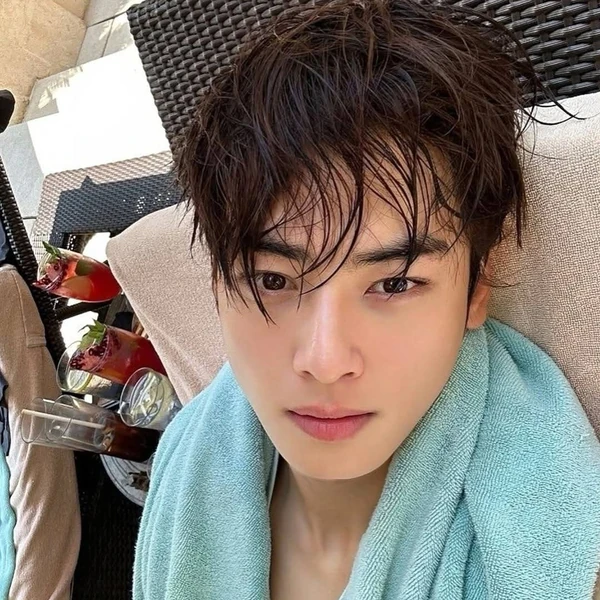 Today's Most Loved Eunwoo (ASTRO)