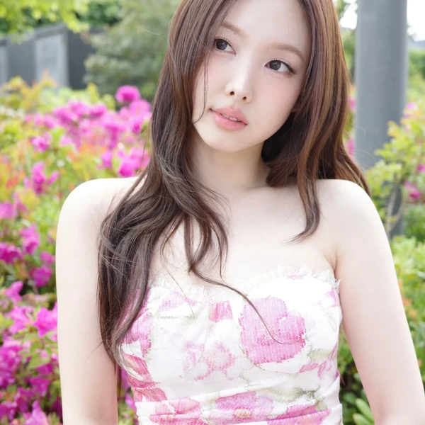 今日最も愛されたナヨン (TWICE)の姿