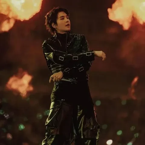 Momen Terbaik SUGA (BTS) Pilihan Penggemar