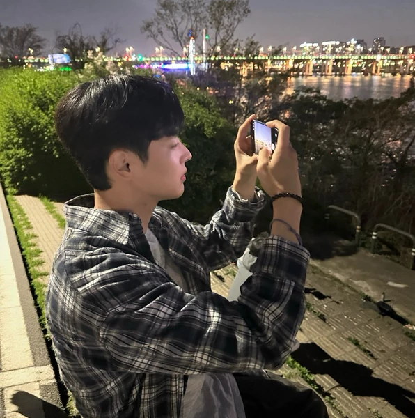 Today's Most Loved Choi Byungchan