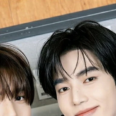 Today's Most Loved AND2BLE