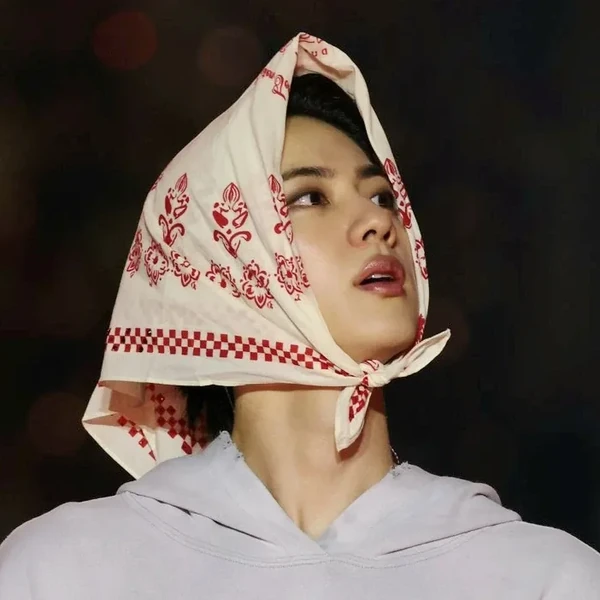 진 (방탄소년단) 팬심 가득한 인기 사진