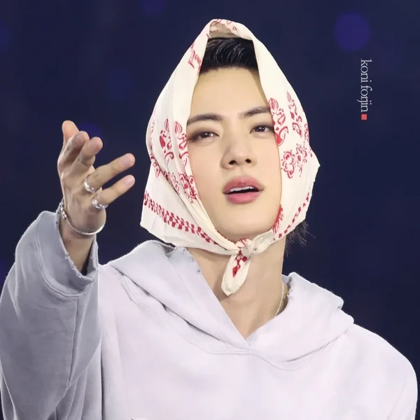 진 (방탄소년단) 팬심 가득한 인기 사진