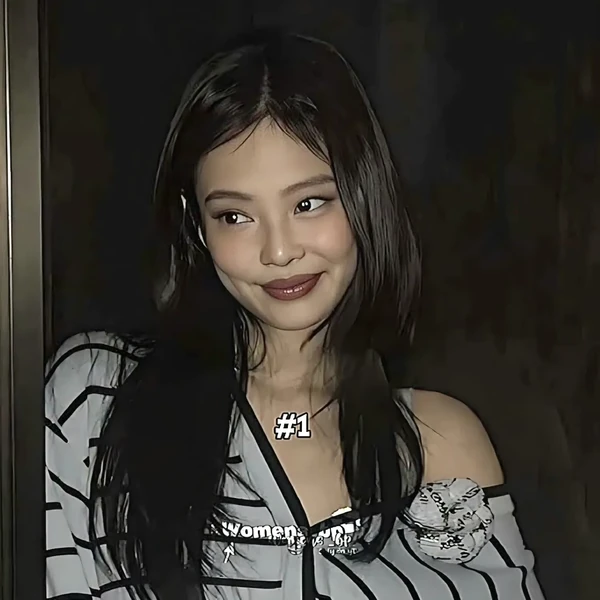 오늘 가장 사랑받은 제니 (BLACKPINK)의 모습