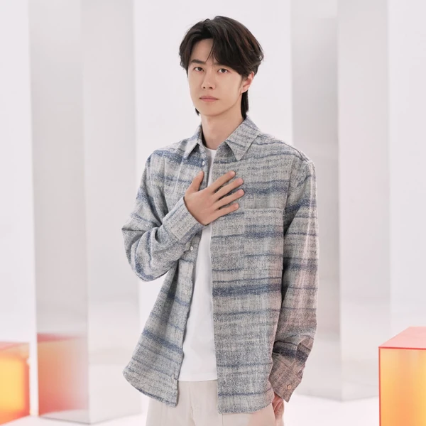 Foto Populer Penuh Cinta untuk Wang Yibo