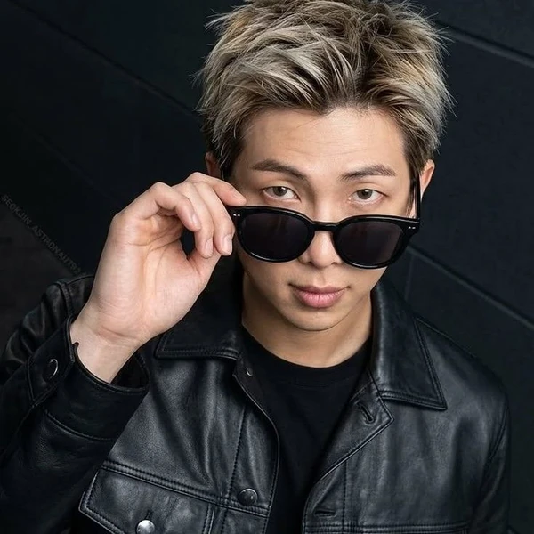 팬들이 뽑은 RM (방탄소년단) 최고의 순간