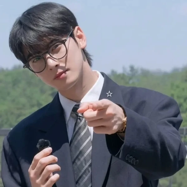 Today's Most Loved Eunwoo (ASTRO)