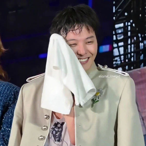 팬들이 뽑은 G-DRAGON (빅뱅) 최고의 순간