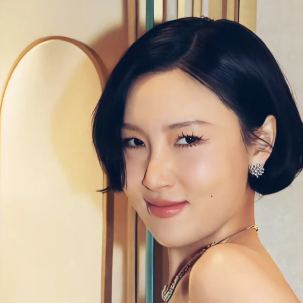 Today's Most Loved Hwasa (MAMAMOO)
