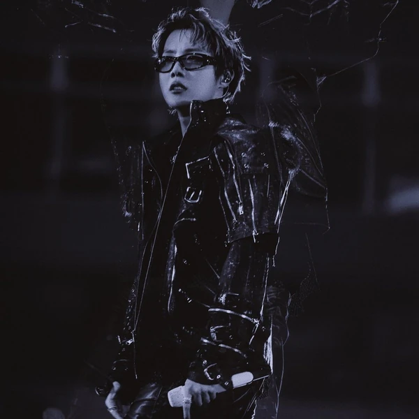 Foto Populer Penuh Cinta untuk j-hope (BTS)