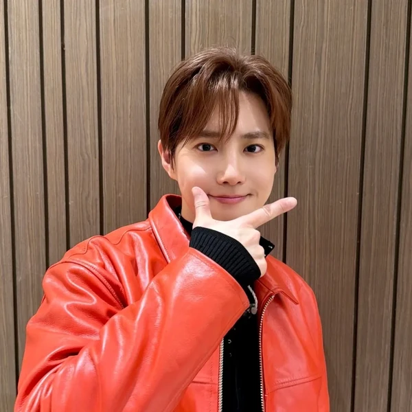 Today's Most Loved Suho (EXO)