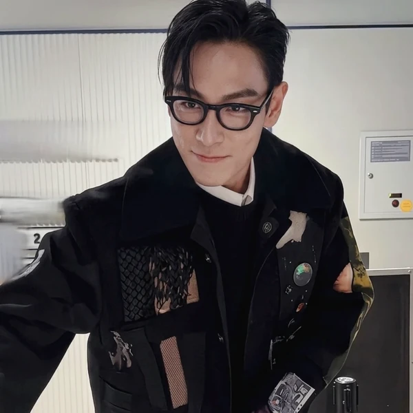 Top Photo Full of T.O.P Love