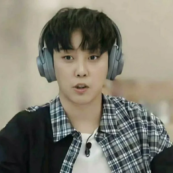 Fans' Pick: Best Moment of Eun Jiwon (SECHSKIES)