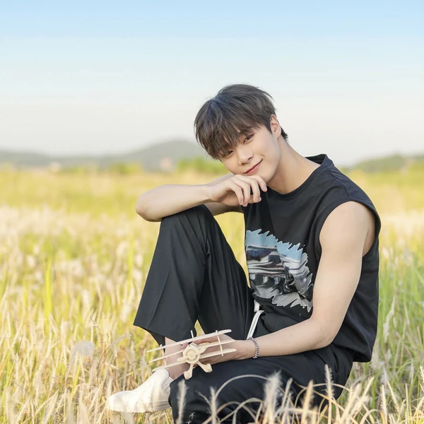 Today's Most Loved Moonbin (ASTRO)