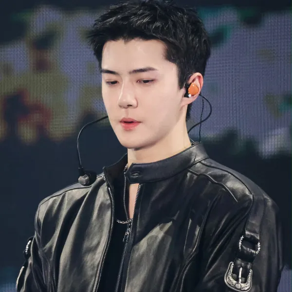 Foto Populer Penuh Cinta untuk Sehun (EXO)