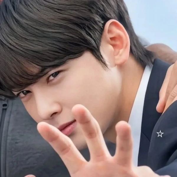 Fans' Pick: Best Moment of Eunwoo (ASTRO)