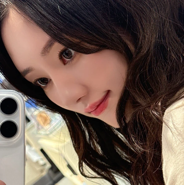Shining profile picture of 드림캐쳐 on today's Choeaedol