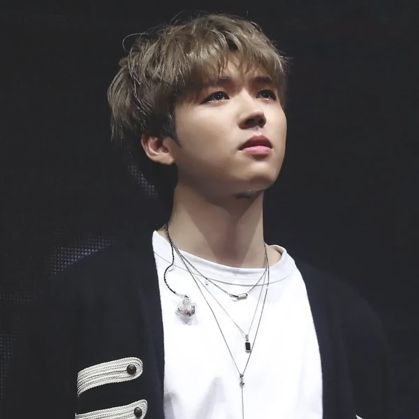Shining profile picture of ウヒョン (INFINITE) on today's Choeaedol