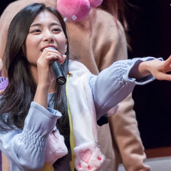 오늘 가장 사랑받은 TWICE의 모습