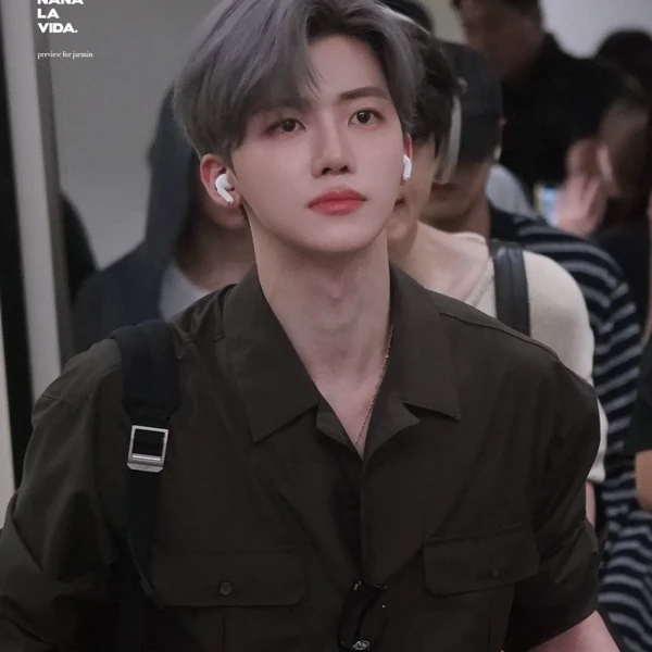 Foto Populer Penuh Cinta untuk NCT