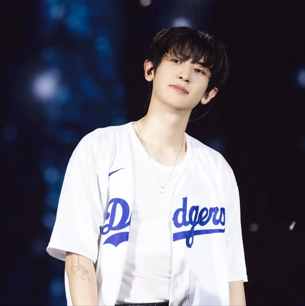 Top Photo Full of EXO Love