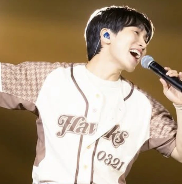 Popular profile picture of 서은광 (비투비) loved by fans