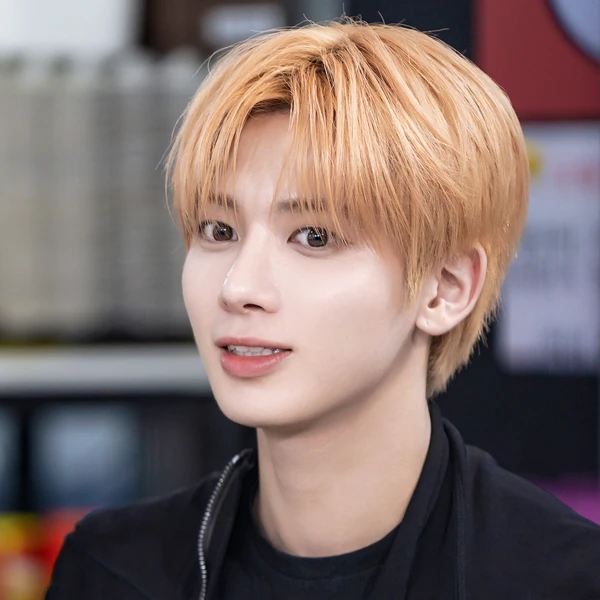태현 (투모로우바이투게더) 팬심 가득한 인기 사진