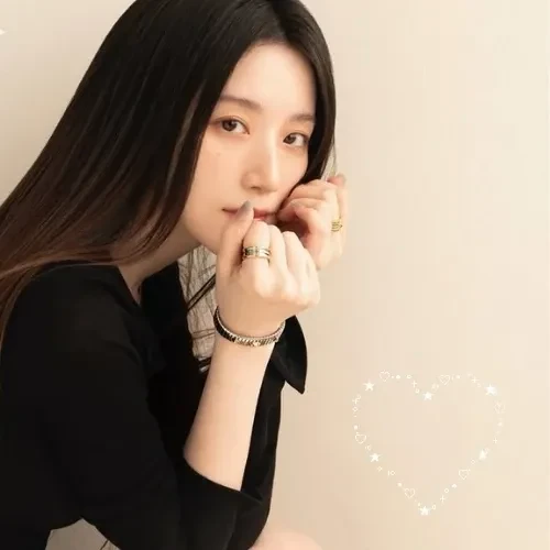 Top Photo Full of Shuhua (i-dle) Love